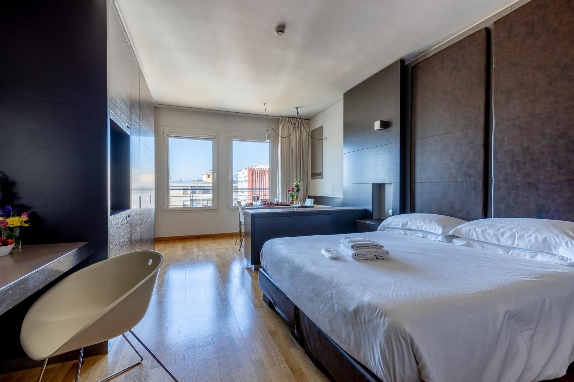 Wall Art Hotel & Residence Prato  Exterior photo
