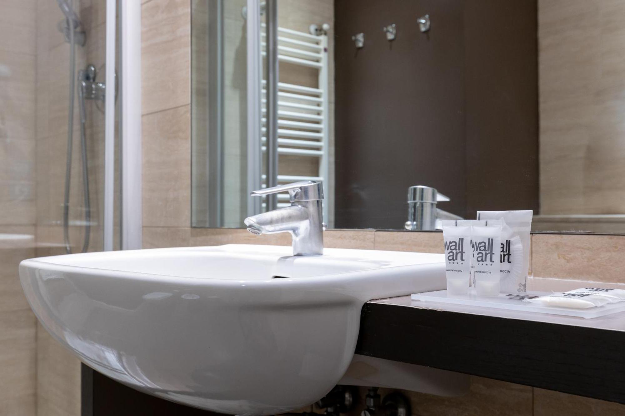 Wall Art Hotel & Residence Prato  Exterior photo